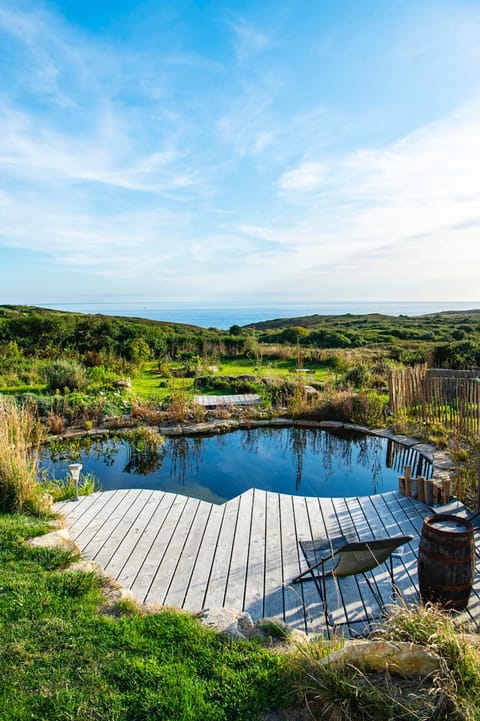 Nearby landmark, Natural landscape, Sea view