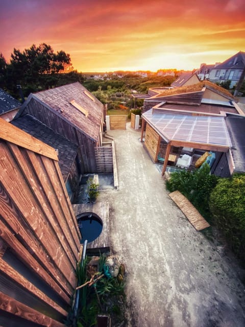 Garden view, Garden view