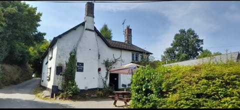 The Northmore Arms Inn in Teignbridge