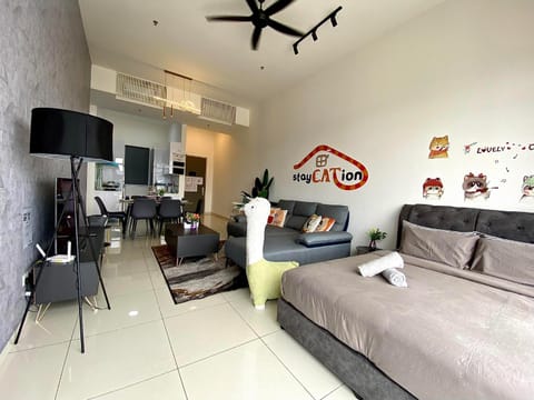 Beacon Executive Suite by stayCATion Homestay Condo in George Town