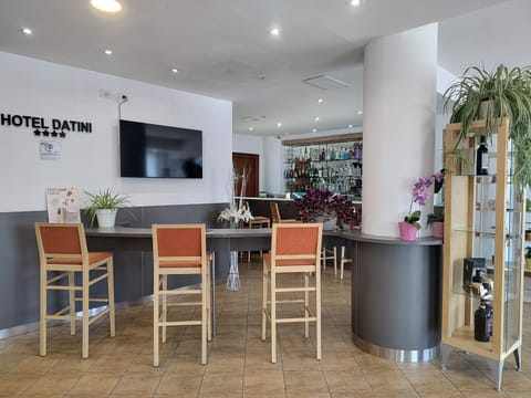 Lobby or reception, Lounge or bar