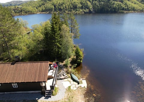 Day, Natural landscape, Lake view, Mountain view, River view