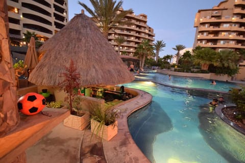 Pool view, Swimming pool