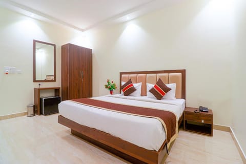 FabHotel The Premium Suits Hotel in Noida