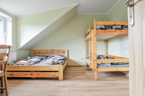 bunk bed