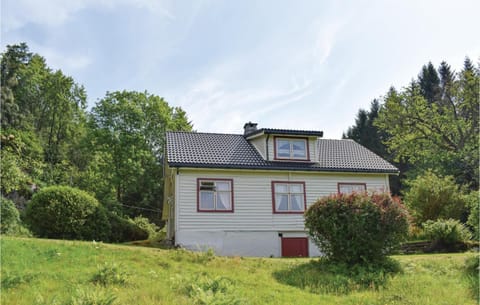 2 Bedroom Cozy Home In Sknevik House in Rogaland