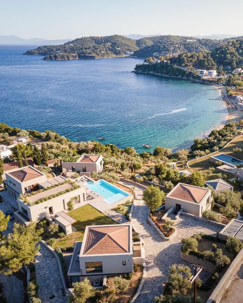 Property building, Balcony/Terrace, Beach, Sea view