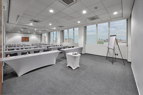 Meeting/conference room