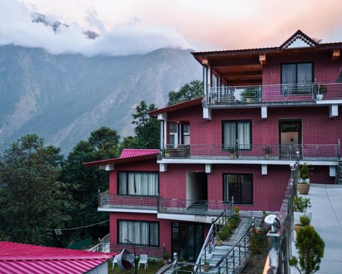 Aaryam Resort, Auli Hotel in Uttarakhand