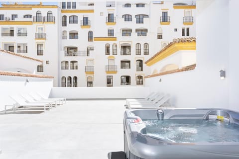 B51 Executive Flats Marbella Apartment hotel in Marbella