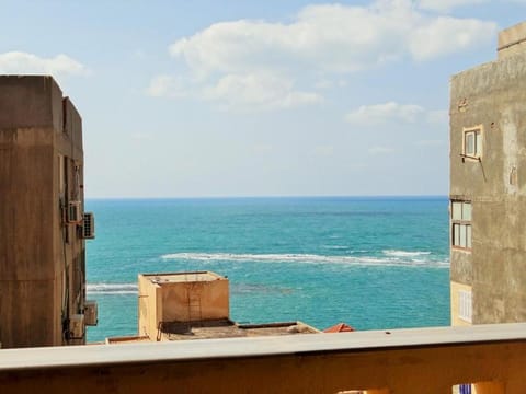 شقة فندقية بابراج شيراتون كود 16-341 Apartment in Alexandria