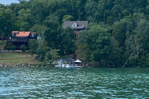 Heartland House Maison in Norris Lake