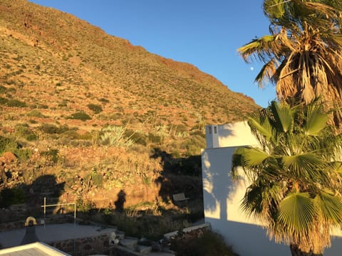 Casa en el valle de los Escullos House in Comarca Metropolitana de Almería