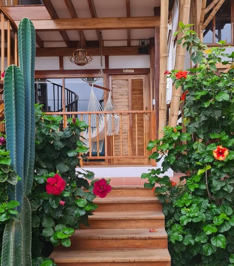 Garden, Balcony/Terrace