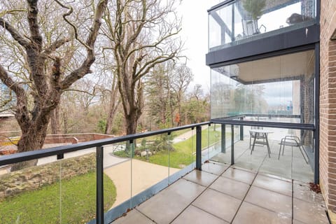 Natural landscape, View (from property/room), Balcony/Terrace