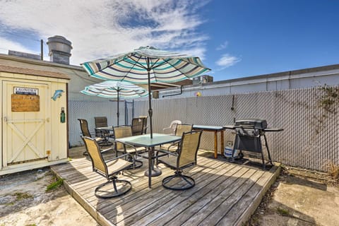 Wildwood Apartment - Porch and Enclosed Sunroom! Apartment in Wildwood