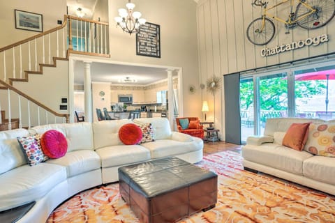 Charming Chattanooga Home with Downtown Views! Maison in East Ridge
