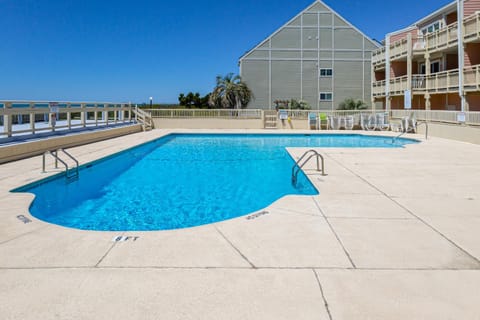Three Brothers Condo in Caswell Beach
