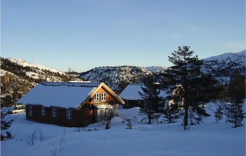 Amazing Home In Kvinlog With House A Mountain View House in Rogaland