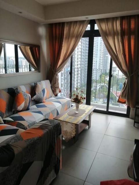 12 -A Portovita North Tower Apartment hotel in Pasig