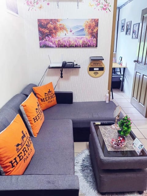 Caren 8-Spatial Condo Maa 2br fully-furnished wtih unli Pool access Hotel in Davao City