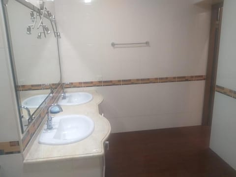 Apartament caspian plaza Apartment in Baku