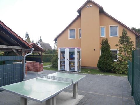 Property building, BBQ facilities, Table tennis