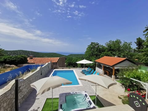 Bird's eye view, Pool view, Swimming pool