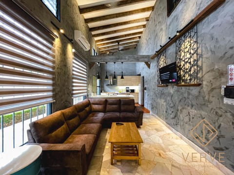 R Private Club House By Verve (14 Pax) EECH 72 House in Ipoh