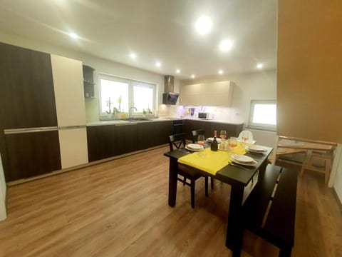 Dining area, kitchen, kitchen