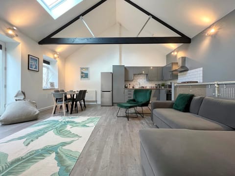 Living room, Other, Seating area, Dining area