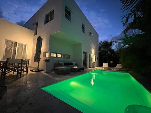 Stylish Luxury San Juan Lakes Villa in Gated Community in Downtown Punta Cana With Private Pool Villa in Punta Cana