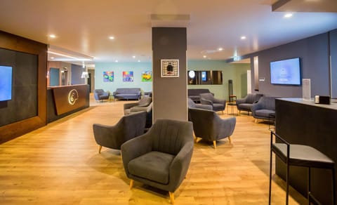 Communal lounge/ TV room, Lobby or reception, Seating area