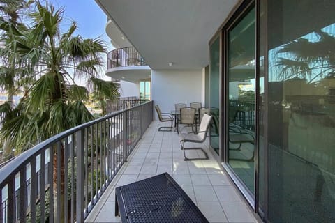 Phoenix on the Bay II 2206- Elegant condo-Lazy River and Bay Views Apartment in Orange Beach