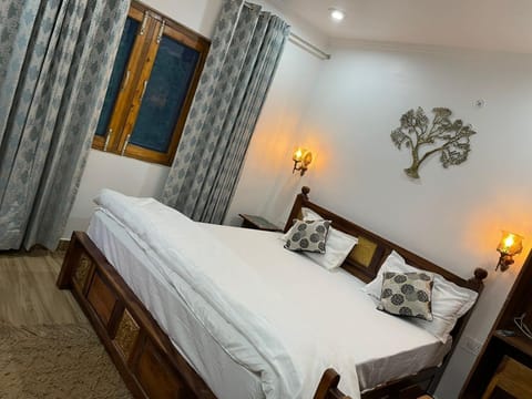 Mrig Valley Resort, Homestay & Banquet Hotel in Uttarakhand