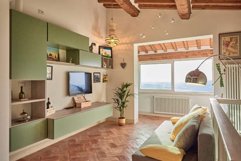 La finestra - centro storico Montepulciano, casa panoramica. House in Montepulciano