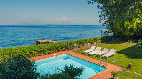 Lake view, Pool view