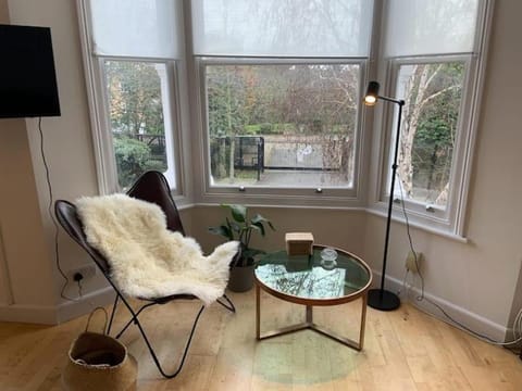 Lovely spacious 1-bedroom flat in Tufnell Park close to Central London Apartment in London Borough of Islington