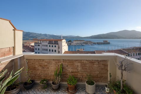 Nearby landmark, Natural landscape, City view, Mountain view, Sea view