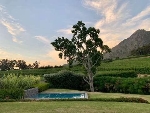 VILLA DE LUC Ultimate Country Privacy Chalet in Franschhoek