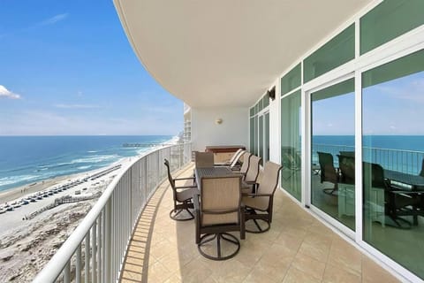 Turquoise Place 1005C ~ Luxurious Beachfront Condo w/ Private Hot Tub! Apartment in Orange Beach