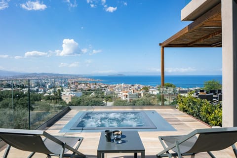 Hot Tub, Seating area, Sea view