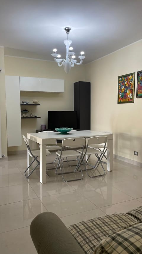 IL DIAMANTE, appartamento elegante vicino al mare! Apartment in Terracina