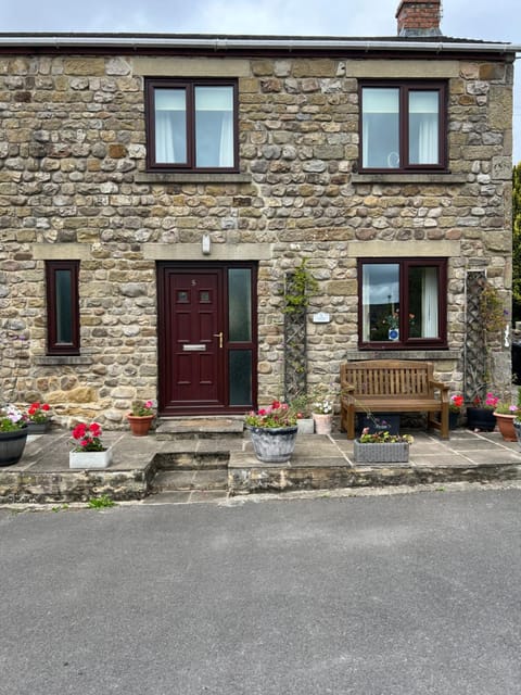 Woodside Cottage Grewelthorpe Nr Masham House in Borough of Harrogate