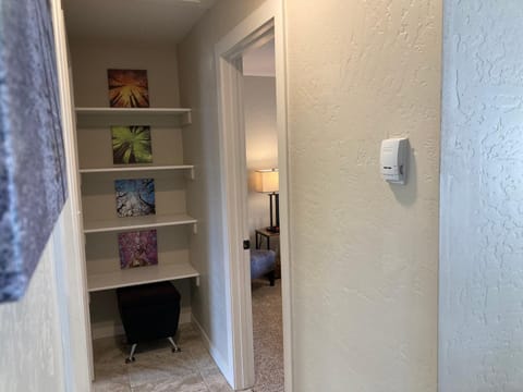 Bell & Main Alamosa Studio Suite-Walking distance to downtown Aparthotel in Alamosa