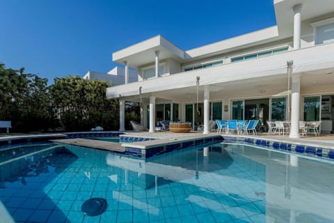 Casa alto padrão com piscina em Caraguatatuba House in Caraguatatuba