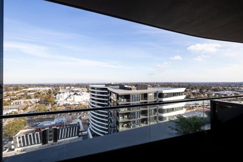 Modern 2BR 2BA Abode with Balcony View & Gym Access House in Glen Waverley