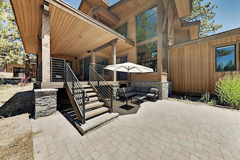 Henness Haven House in Truckee
