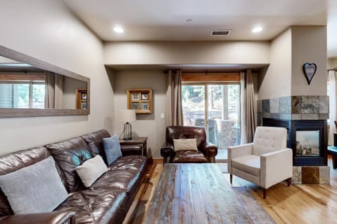 Walk-Friendly Truckee House House in Truckee