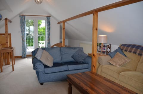 Pass the Keys The Little Red House, Mumbles, Gower - sleeps 6 Haus in The Mumbles